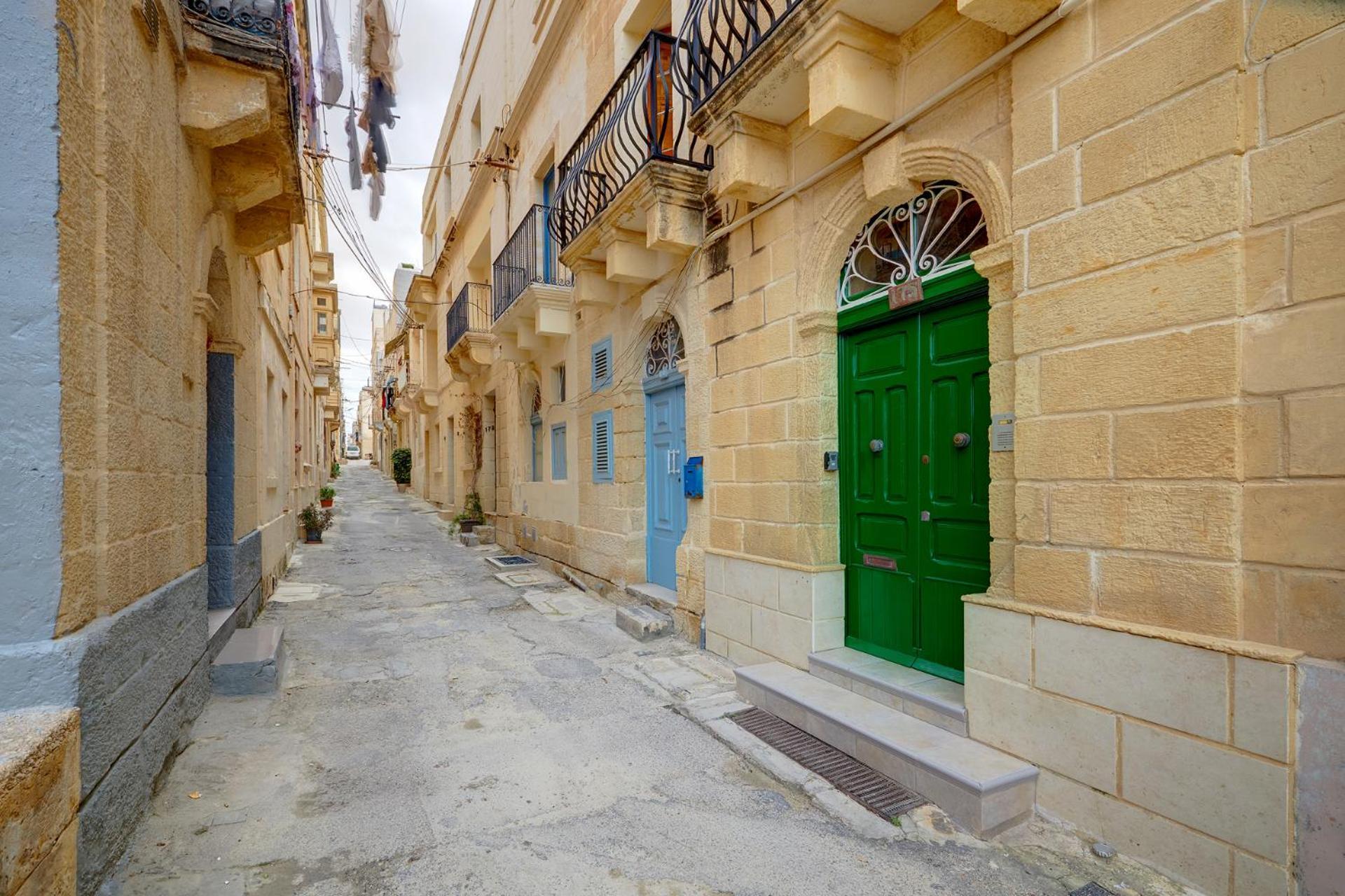 Traditional Maltese Townhouse, Roof Terrace And Views Senglea Exterior photo