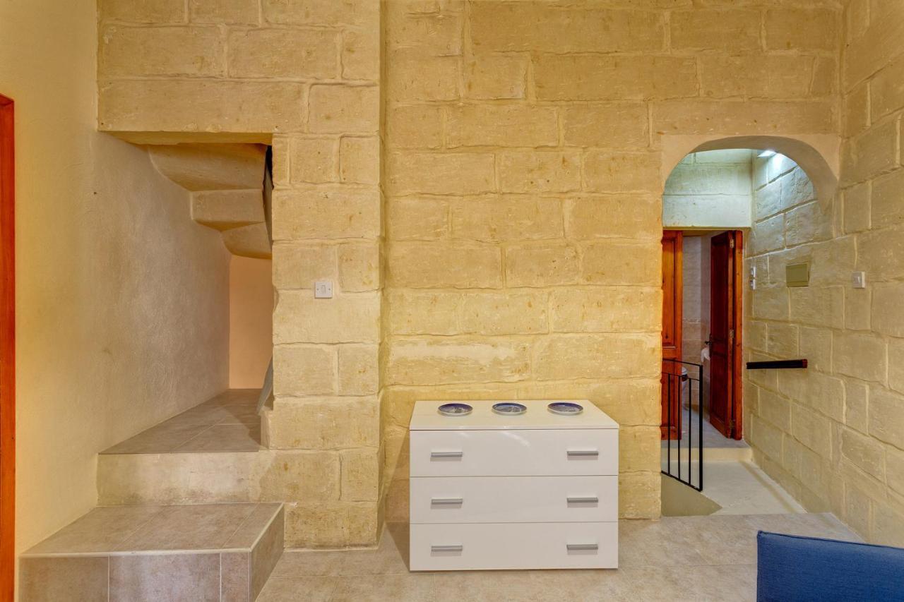 Traditional Maltese Townhouse, Roof Terrace And Views Senglea Exterior photo
